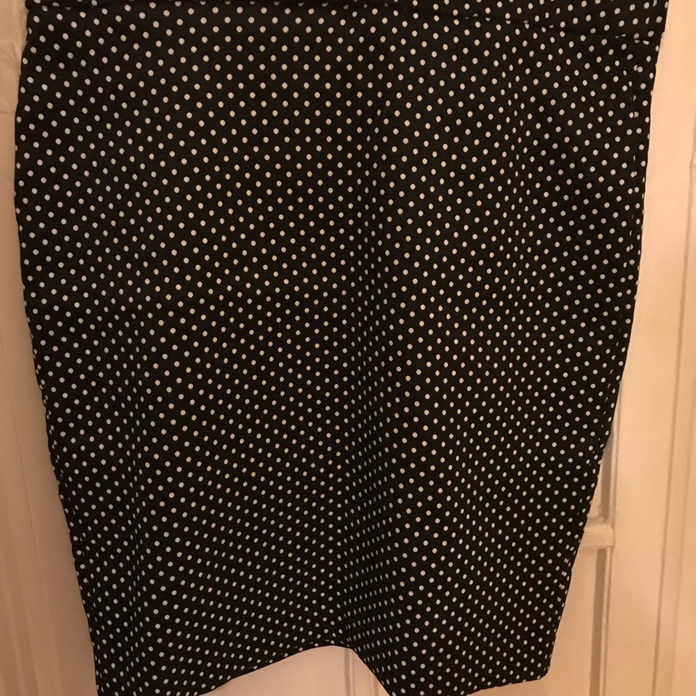 Black and white polka dot midi pencil skirt